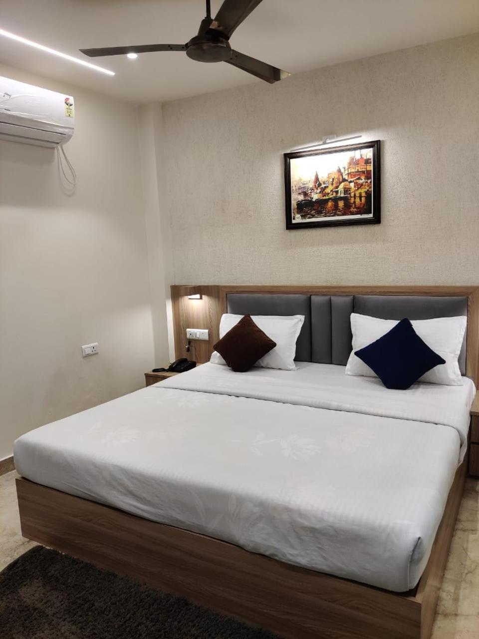 Tirtha Guest house Varanasi